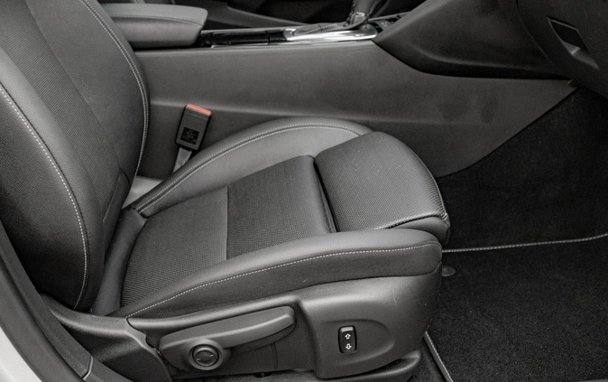 Opel Insignia cena 89850 przebieg: 120269, rok produkcji 2019 z Muszyna małe 781